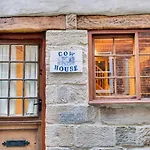 The Cow House - In The Heart Of Holiday home *