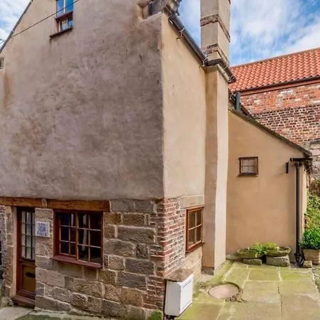 Holiday home The Cow House - In The Heart Of